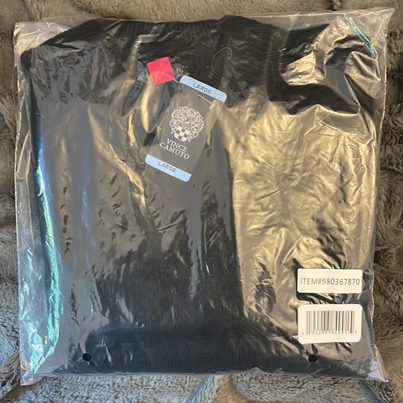 Vince Camuto black mock neck long sleeve sweater! BNIB - Picture 7 of 8